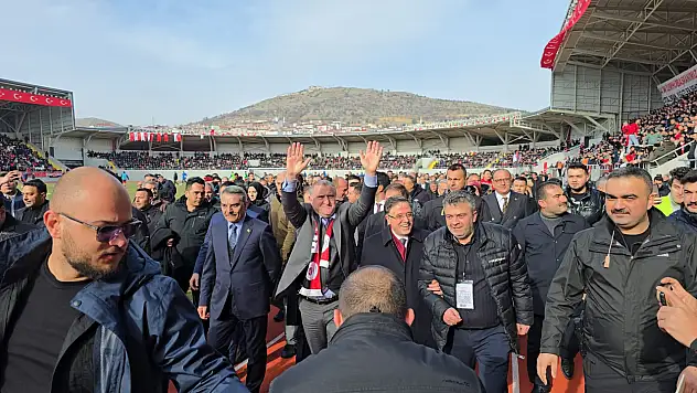 Yozgat Şehir Stadyumu açılışında Cumhurbaşkanı vurgusu dikkat çekti