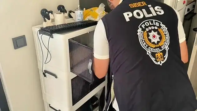 Yozgat'ta bilişim suçları şüphelisi gözaltına alındı