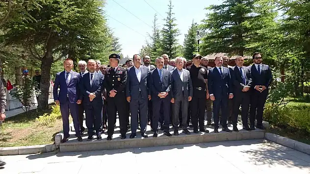 Şehitler Dualarla Anıldı, Bayram Öncesi Tedbirler Açıklandı