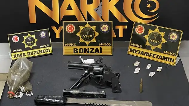 Uyuşturucu operasyonunda 19 şüpheli yakalandı