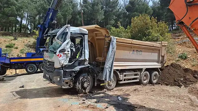 Kahramanmaraş'ta acı olay: Kamyonun altında kalan sürücü hayatını kaybetti