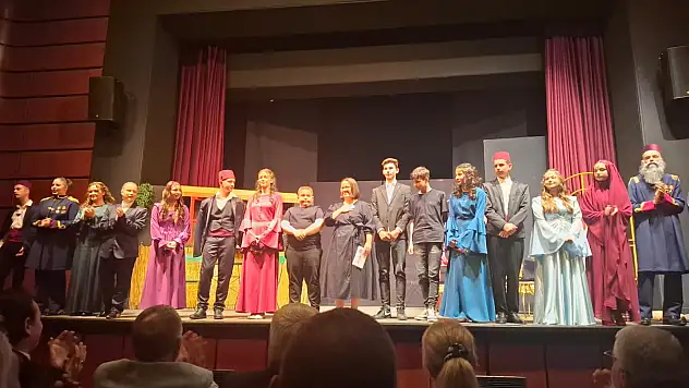 Yunanistan'dan geldiler, Kayseri'de sahneyi salladılar!