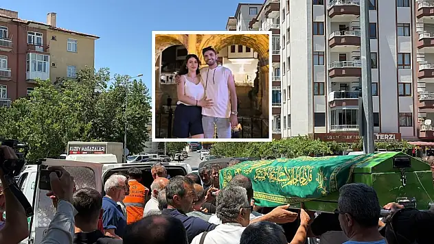 Yürek burkan kazada hayatını kaybeden anne ve 8 aylık bebeği Kayseri'de defnedildi