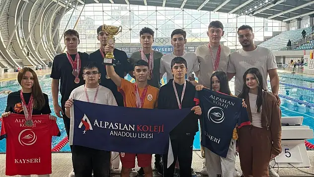 Yüzmede gençler il birinciliği sonuçlandı!