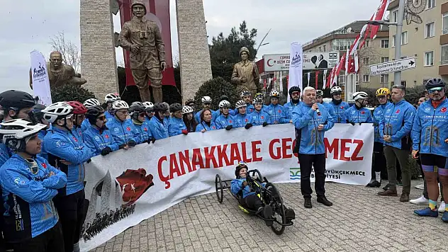 Zaferin 111'inci yılında, 5'i paralimpik 50 sporcu yarıştı!