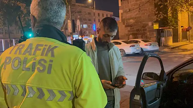Kayseri'de akılalmaz savunma: Polise kimlik yerine sosyal medya hesabını gösterdi