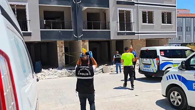 İnşaatta merdivenlerden düşen işçi hayatını kaybetti