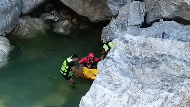 Nehirde kaybolan kişinin cansız bedenine ulaşıldı