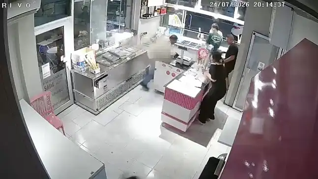 Adana'daki cinayetin görüntüleri ortaya çıktı! Önce el salladı, sonra kurşun yağdırdı