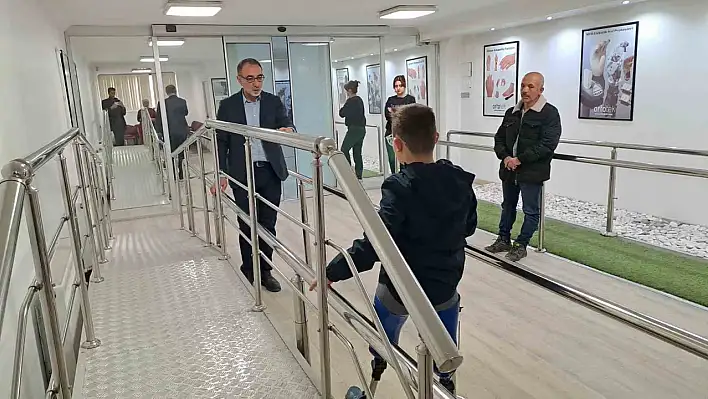 Anneler Günü'nde en anlamlı hediye: Aras artık koşabilecek