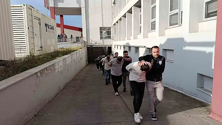 Çökertilen 'Sazan Sarmalı' şebekesi mağdurlara dikkat çekici mesaj attı