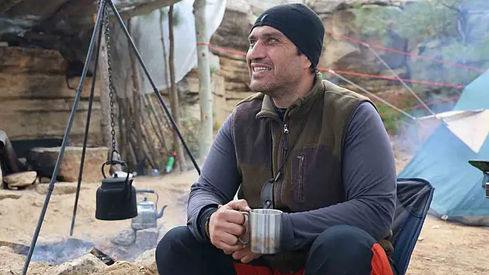 15 yıllık coğrafya öğretmeni doğa sevgisiyle örnek oluyor!