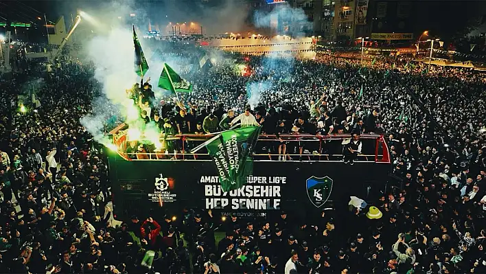 16 yıl sonra Süper Lig'e dönen Kocaelispor'un şampiyonluğundaki Kayseri ayrıntısı!