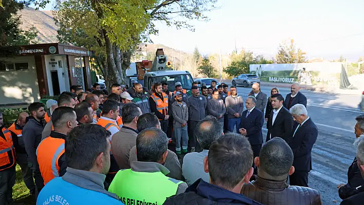 250 Personel, 55 İş Makinesiyle Talas'ta Dev Hizmet Seferberliği