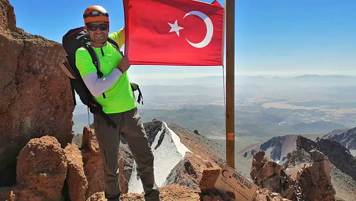 Erciyes'e Zirve Tırmanışı tamamlandı