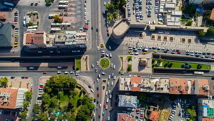 Kayseri'de 3 bin 868 kişiye ücretsiz otopark hizmeti!