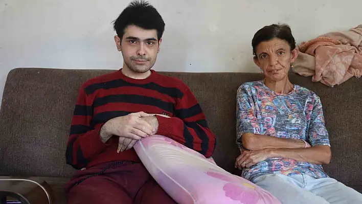 3 yıl sonra duş alıp, tıraş oldu!