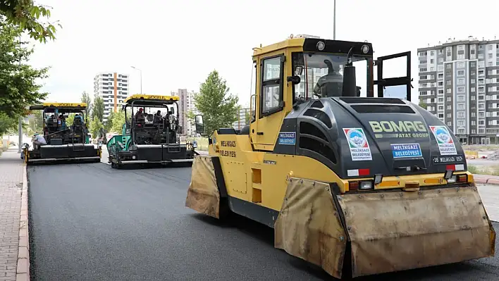 4 kilometrelik yolda asfaltlama yapıldı