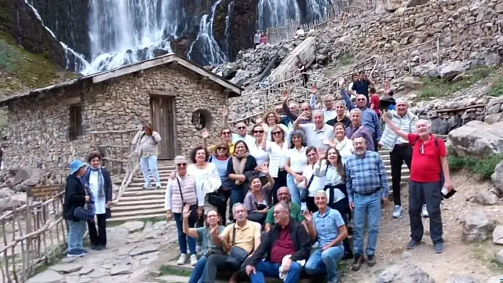 45 yıl sonra Kayseri'de bir araya geldiler!