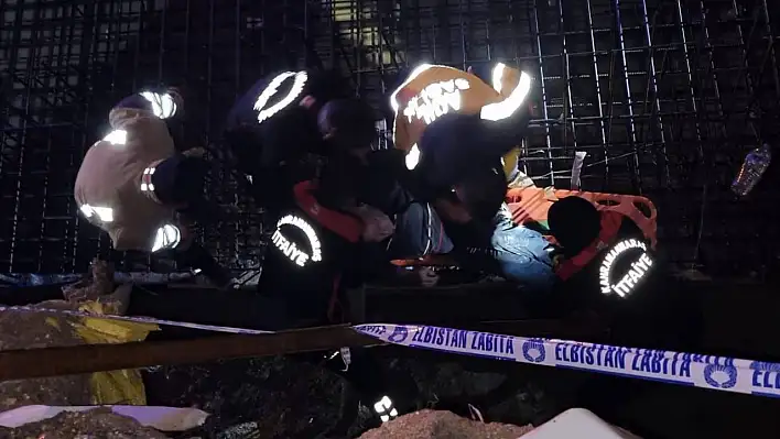 Kahramanmaraş'ta bir vatandaş 6 metrelik çukura düştü!