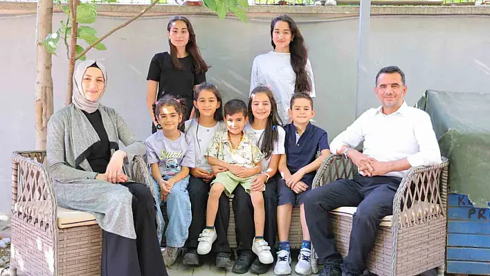 7 çocuklu öğretmen çiftle eğlenceli anlar