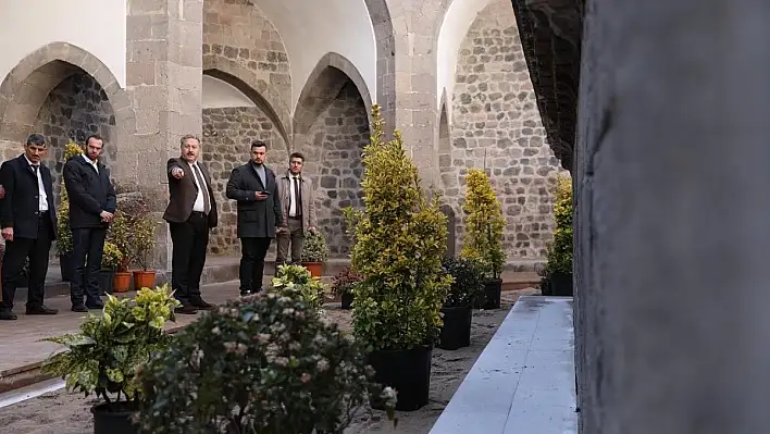 Melikgazi de Köşk Medrese Hazırlığı