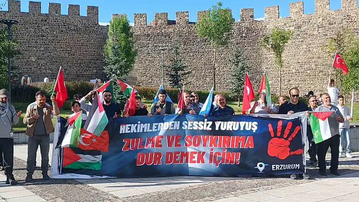 Hekimler ve Öğrenciler Gazze İçin Sessiz Kalmadı
