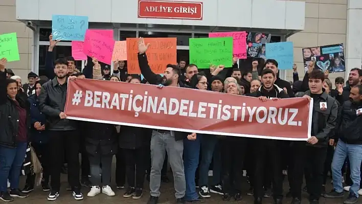 Adliye önünde protesto: Berat'ın ölümünde sanık serbest bırakıldı
