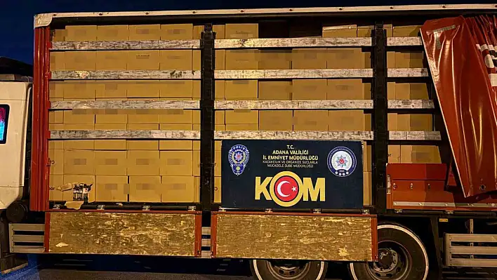 Kaçak sigara ve nargile tütünü depolarına operasyon düzenlendi