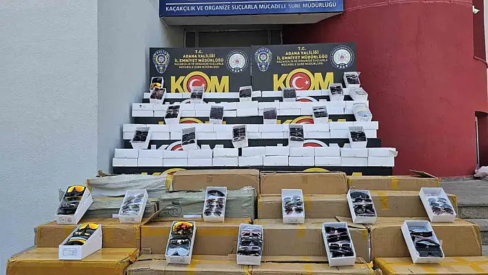 Adana polisi göz açtırmadı: Kaçak telefon ve gözlük operasyonu!