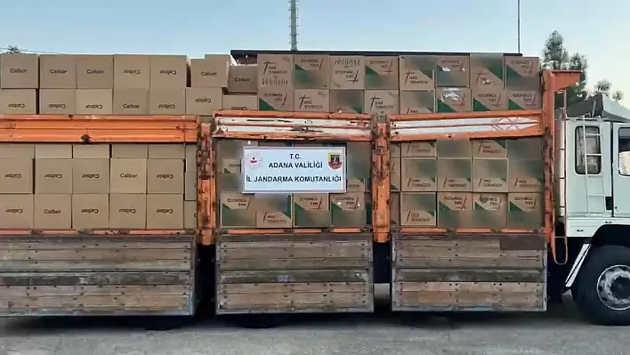 Adana'da tırdan 5,5 milyon kaçak makaron çıktı