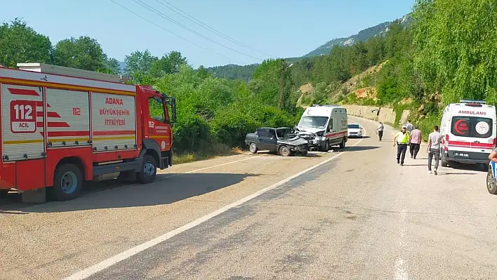 Ambulans ile otomobil çarpıştı - Ölü ve yaralılar var!