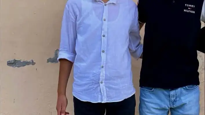 Adana'da iki kardeş yasa boğdu