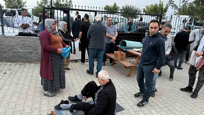 Yok artık - Dilenciler bakın nasıl durumu fırsata çevirdi!
