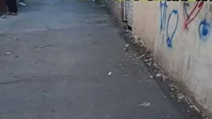 Adana'da sokak ortasında çatışma: 1 ağır yaralı