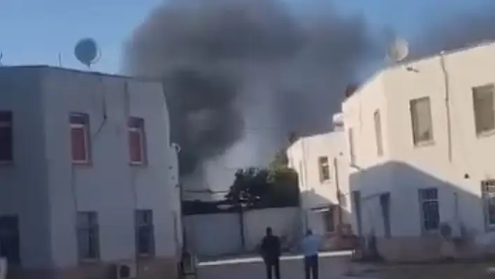 Adana'da çıkan yangın kısa sürede kontrol altına alındı!