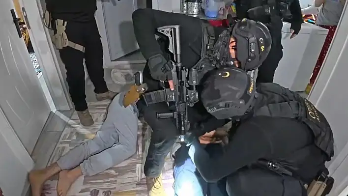 Adana'daki DEAŞ operasyonu!