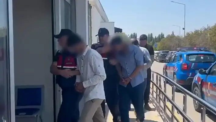 Adana'da orman yangını çıkaran 7 şüpheli tutuklandı!