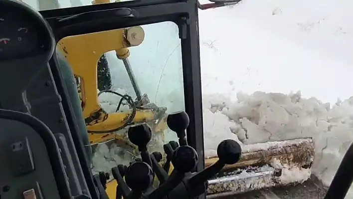 Yol açıldı: Adana Kayseri'ye yeniden bağlandı!