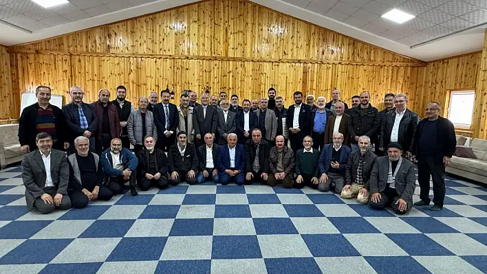 Ahmet Taş'tan önemli mesajlar: Gündem Gazze, KKTC, insan hakları ve eğitim!