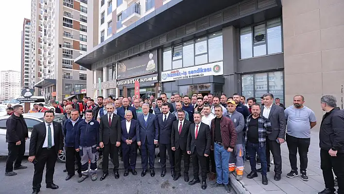 Akar, Büyükkılıç ve Okandan'dan Hizmet-iş Sendikası'na ziyaret