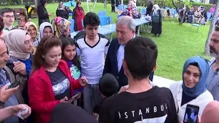 Depremzedelerin Tekirdağ korkusuna Akar'dan cevap...