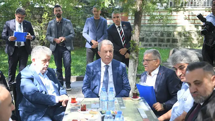 Akar ve Büyükkılıç, Develi'de birçok alanda istişarelerde bulundu