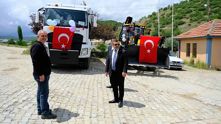 Akdağmadeni Belediyesi araç parkına takviye yaptı!