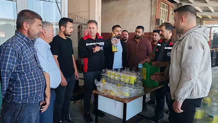 Kozan'da Akdeniz Meyve Sineğine Karşı Tuzak Dağıtıldı