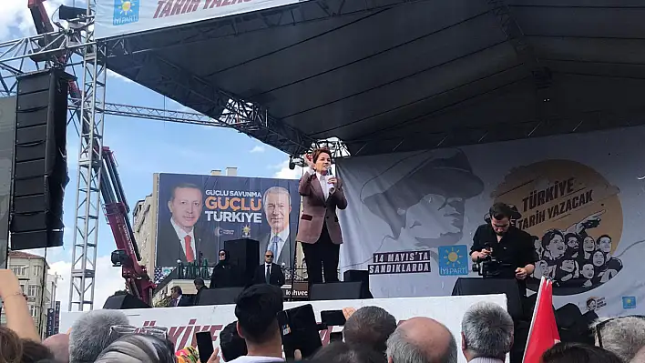 Akşener Kayseri'de konuştu: Bizim partimiz cesurlar hareketidir