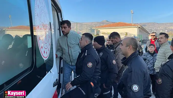 Amatör maçta yumruklar konuştu: 5 yaralı