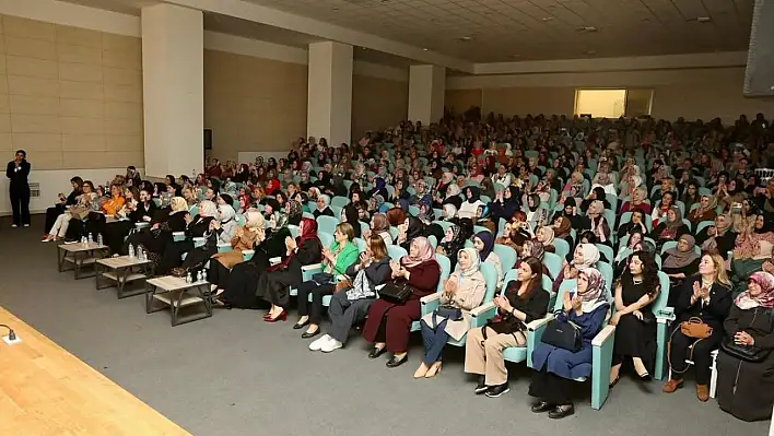 Anneler günü Kayseri'de böyle kutlandı!