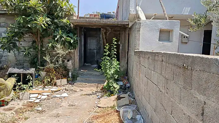 Annesine şiddet uyguladı, 112'yi aradı 'bayıldı' dedi!