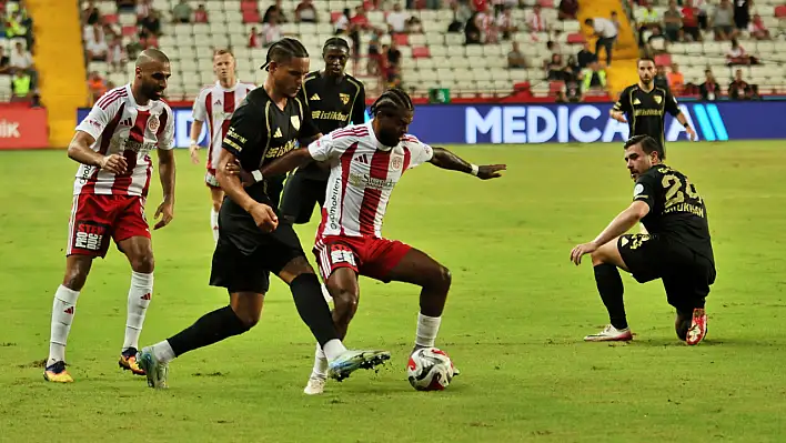 Antalya'da ilk yarı gol sesi çıkmadı: Kayserispor haberleri